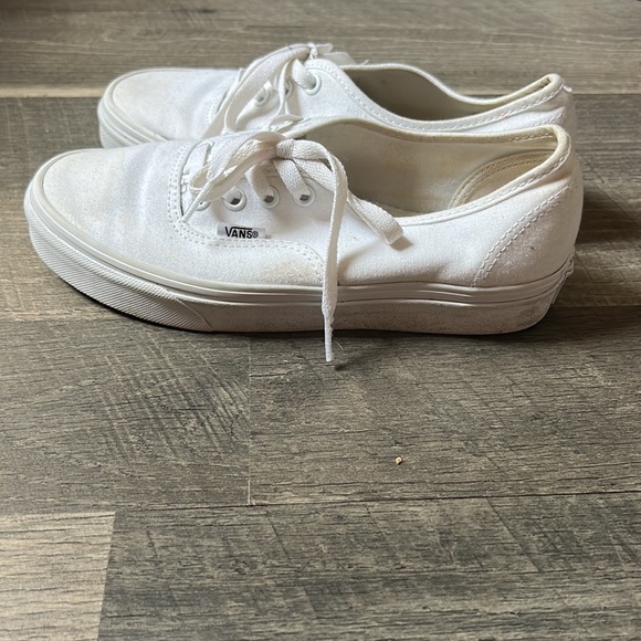 Vans lace up men’s 5.5/women’s 7.5 - Picture 3 of 4